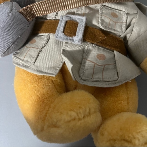 3/25$(Mix) Vintage Winnie The Pooh Animal Kingdom Walt Disney World 10" - Picture 9 of 13
